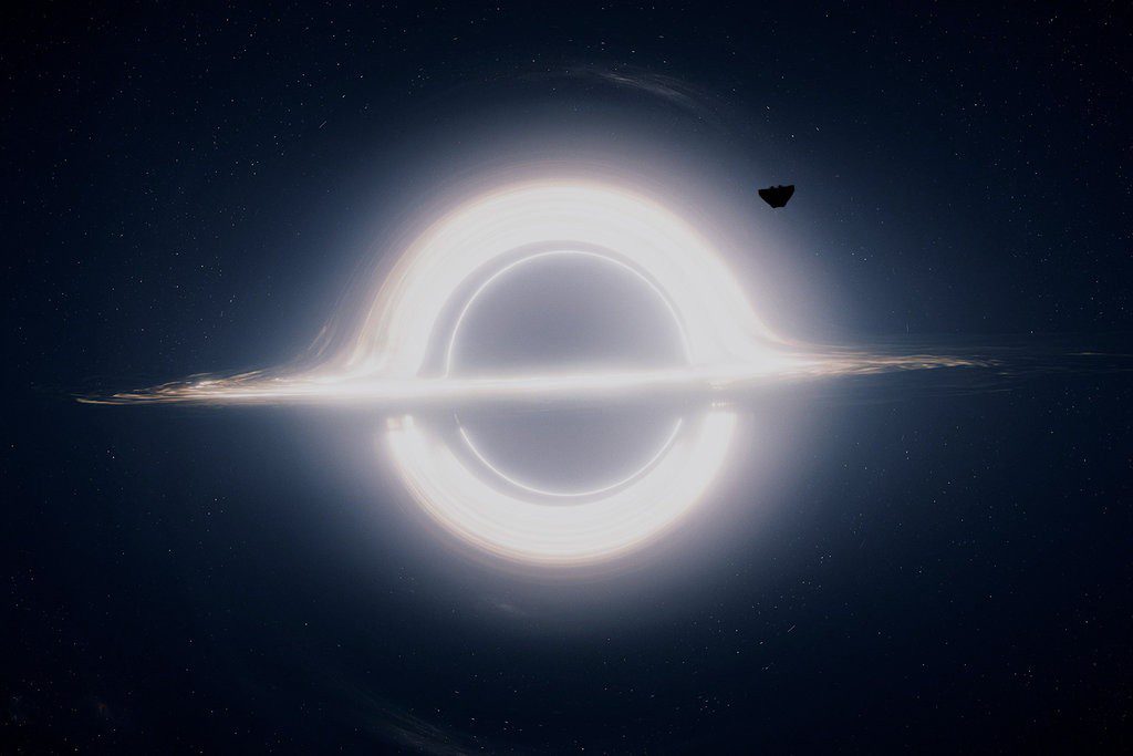 The setting is beautiful, the planets are beautiful, the blackhole is beautiful.