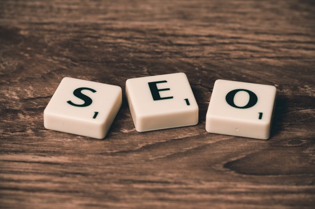 image of seo on blocks depicting how backlinks can lead to better blog seo