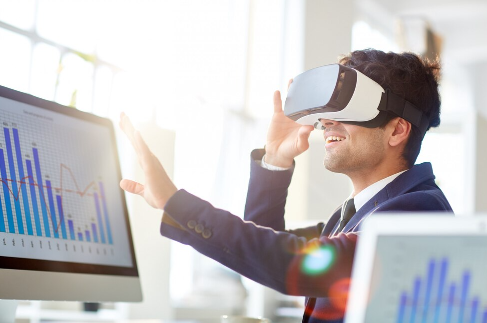 Meta Investment in VR