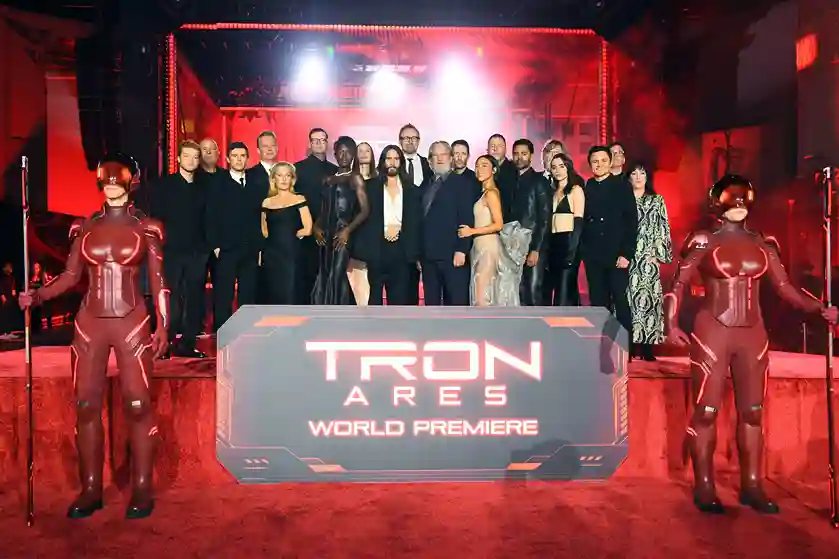 The cast of Tron: Ares at the LA Premiere.
